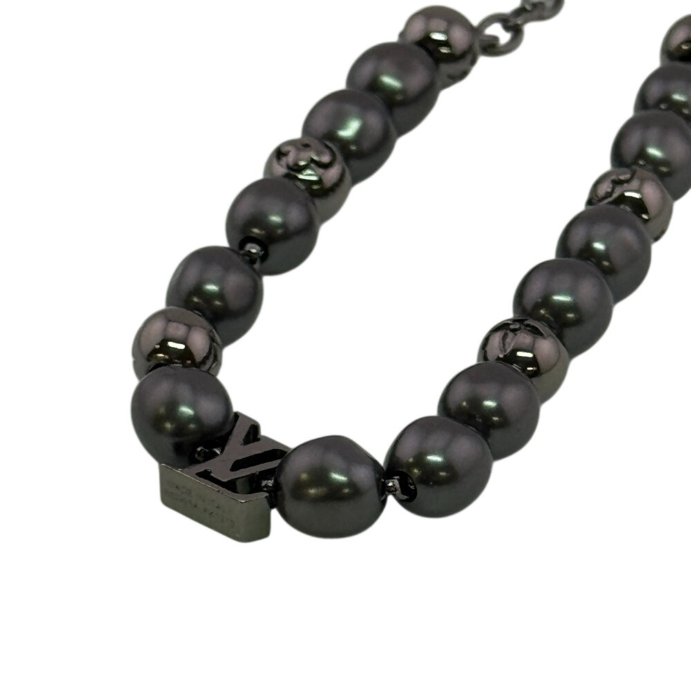 LOUIS VUITTON Gray Pearl Monogram Bracelet